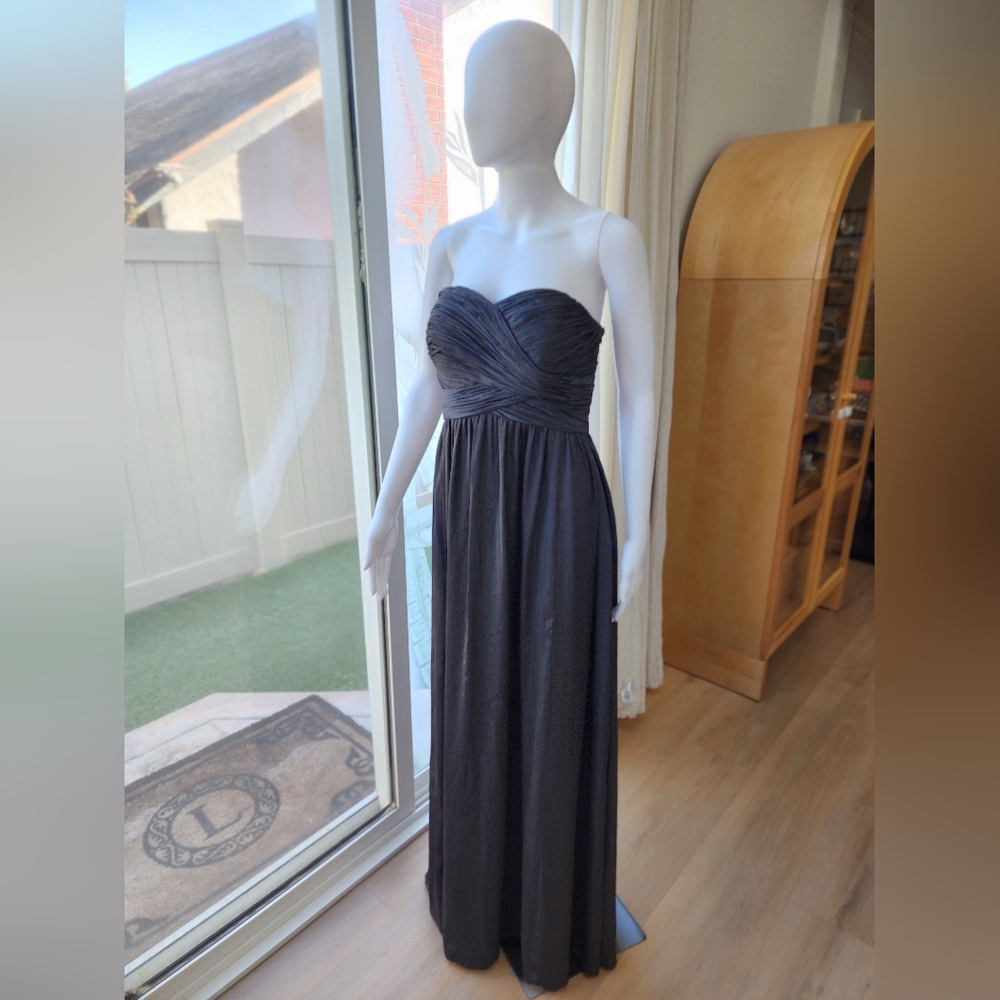 Elegant Black Strapless Gown